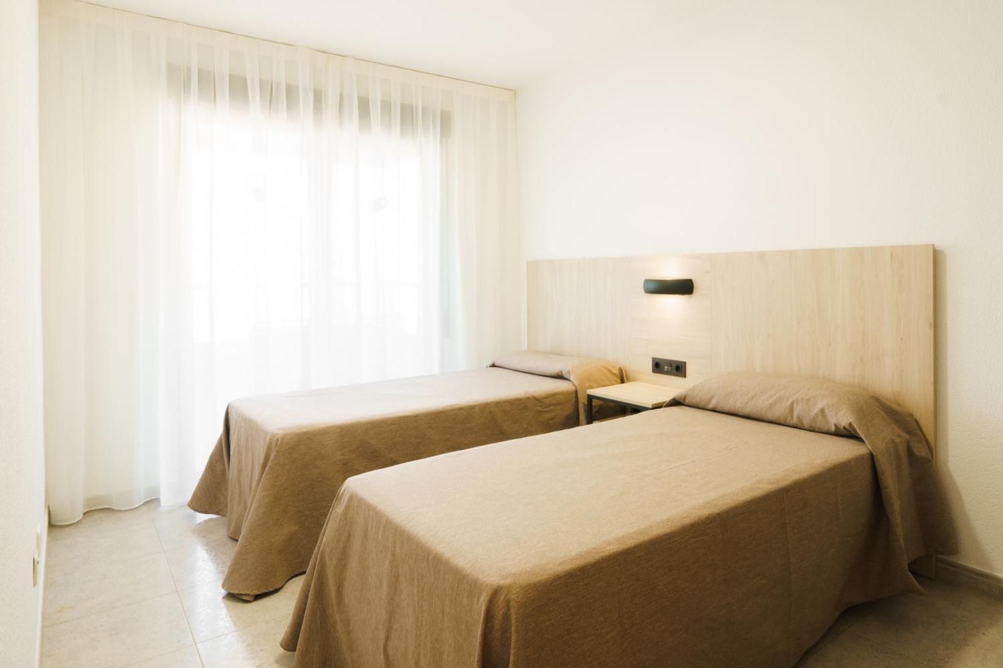 בנידורם San Diego Apartments By Mc מראה חיצוני תמונה