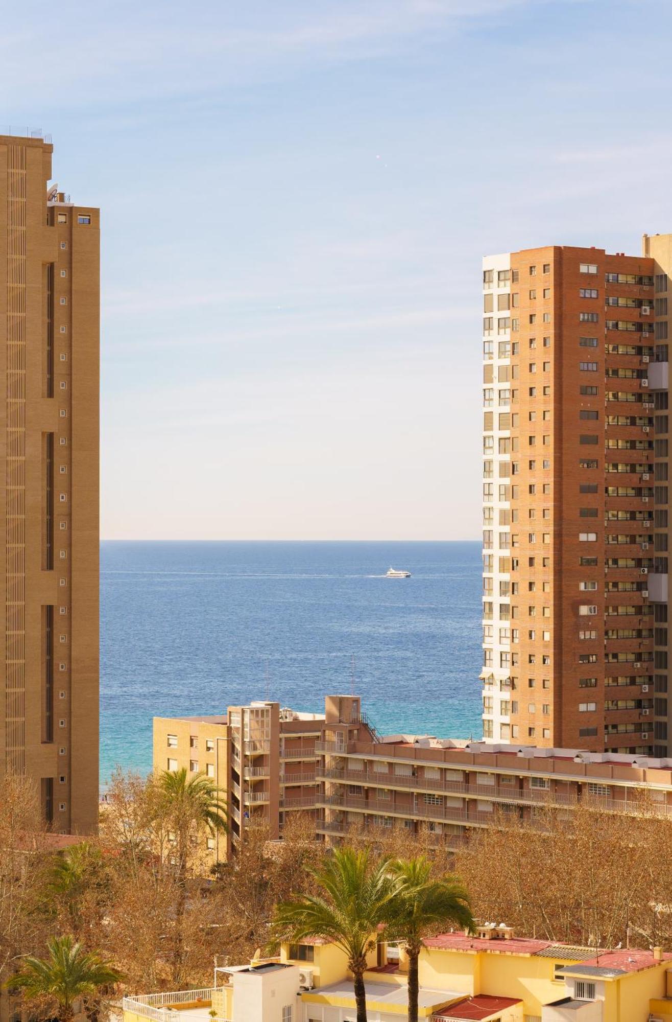 בנידורם San Diego Apartments By Mc מראה חיצוני תמונה